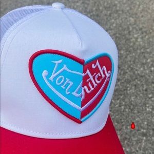 Von Dutch IT GIRL Trucker Hat RARE ❤️💙